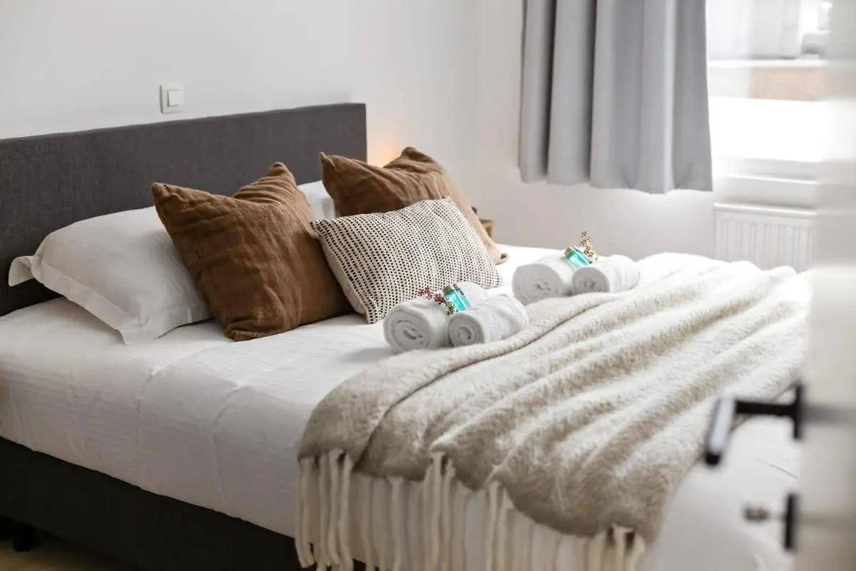 Huswell - Renovated Apartment In The Heart Of Οστένδη