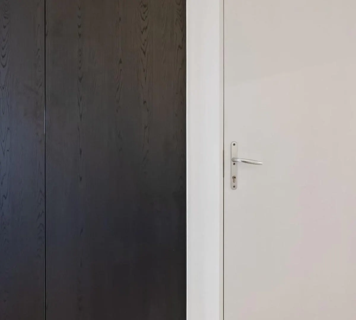 Huswell - Renovated Apartment In The Heart Of Οστένδη